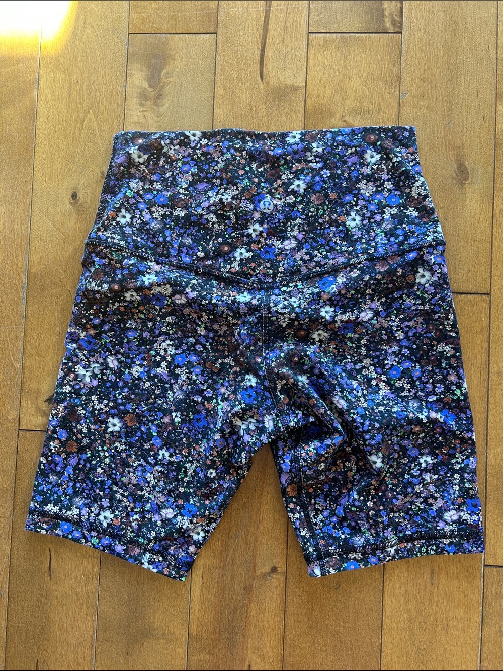 lululemon athletica Purple Floral Align Bike Shorts - Picture 6 of 6
